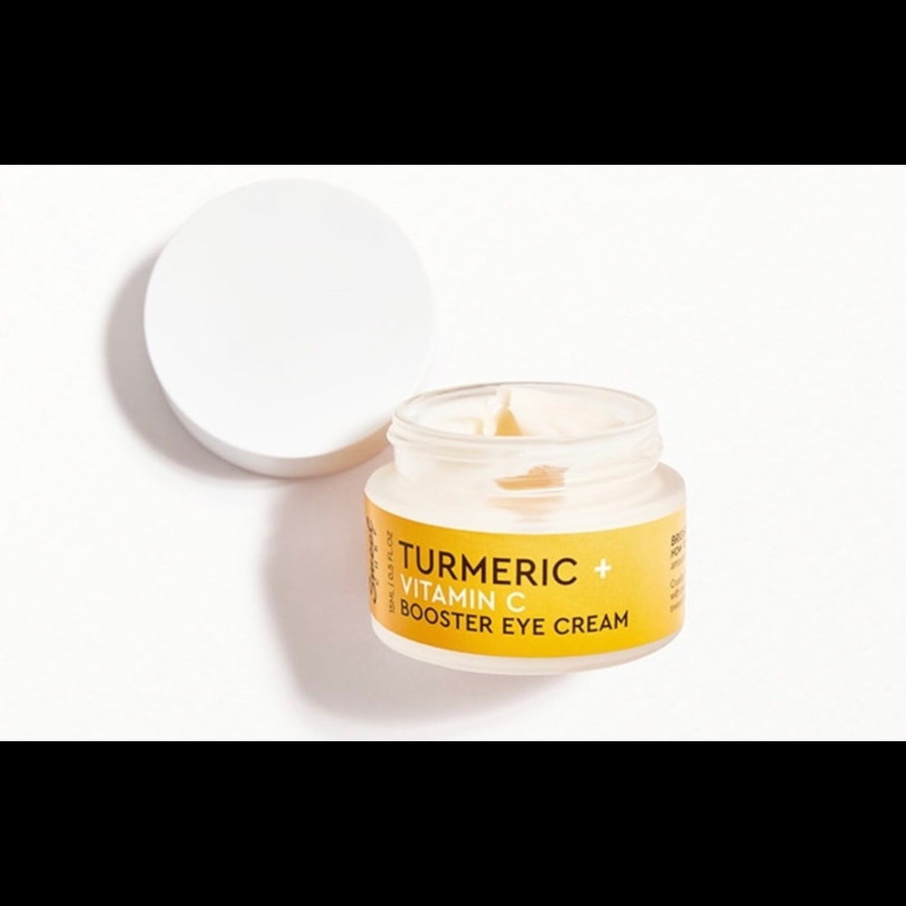 SWEET CHEF
Turmeric + Vitamin C Booster Eye Cream